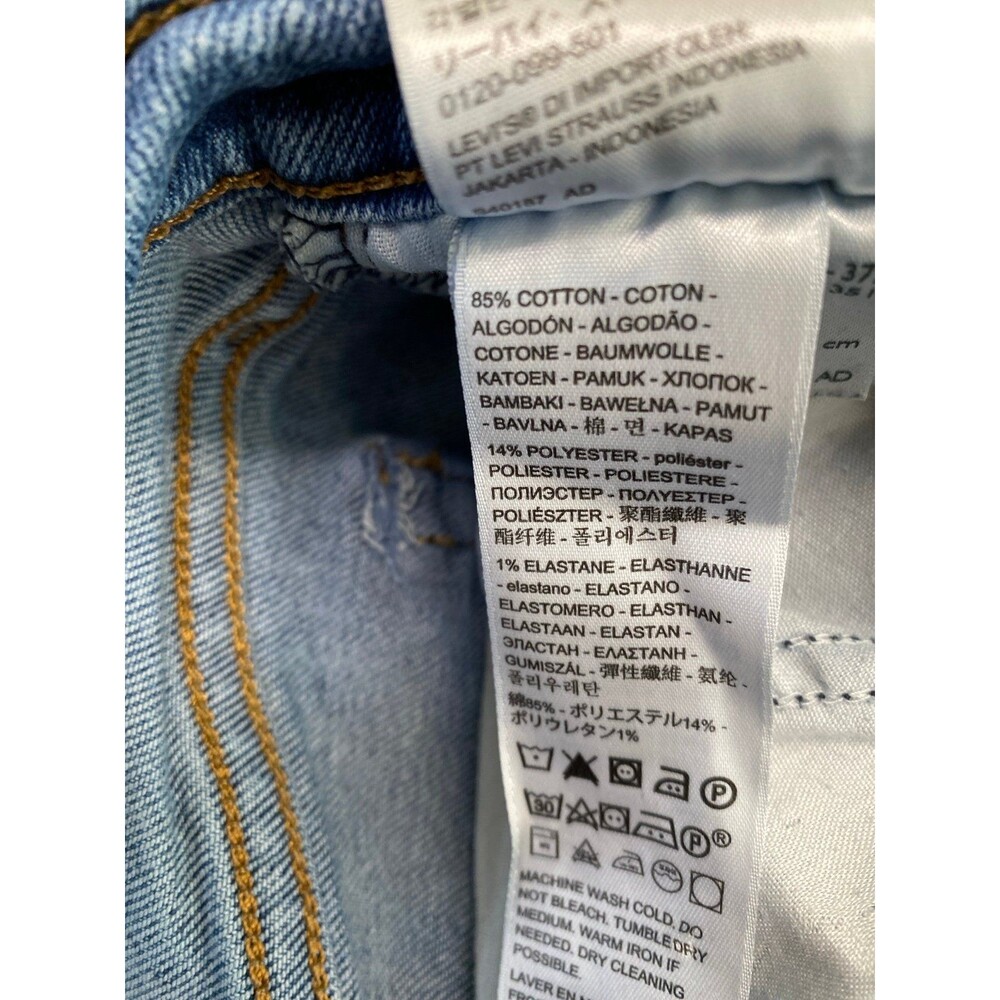 Levi’s Wedgie Straight High Rise Crop Button Fly Women's Jeans Size 28 - Picture 9 of 10